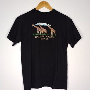 Kenya Hakuna Matata Giraffe Wildlife Safari Black T-shirt Small
